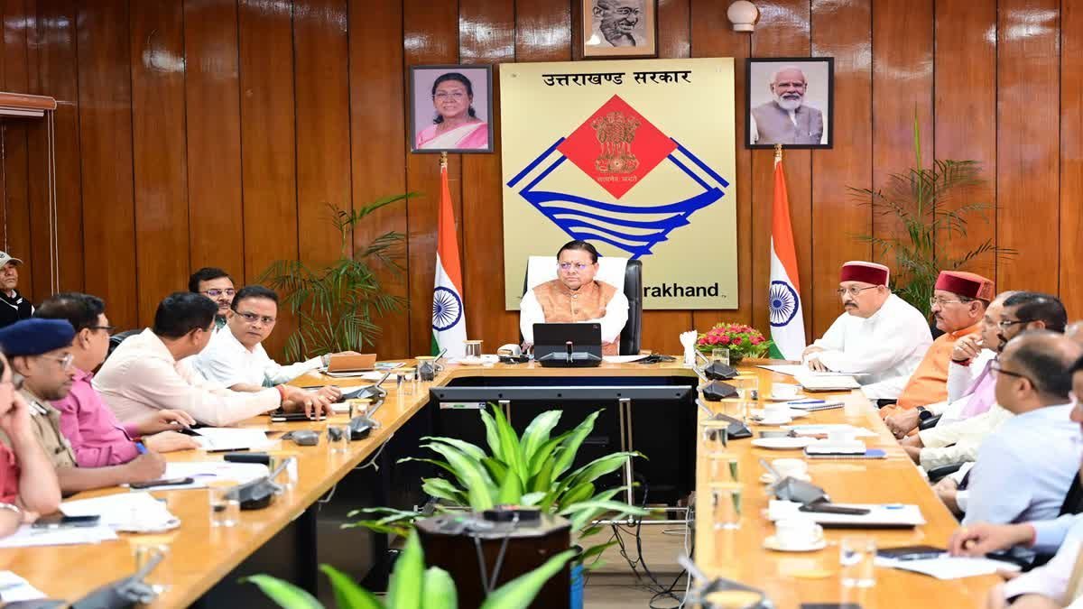 चारधाम यात्रा को लेकर सीएम ने ली बैठक, अधिकारियों को समीक्षा करने के दिए निर्देश, कांग्रेस को भी घेरा
